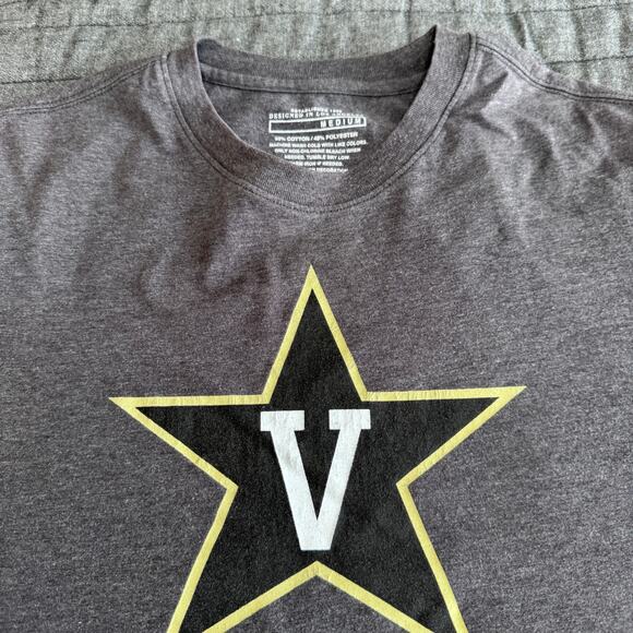 Vintage NCAA Vanderbilt Commodores Black Gold Gray Logo Men's Shirt Medium - Picture 2 of 7